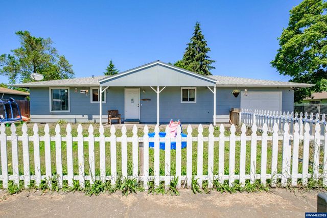 1525 W Oak St, Lebanon, OR 97355