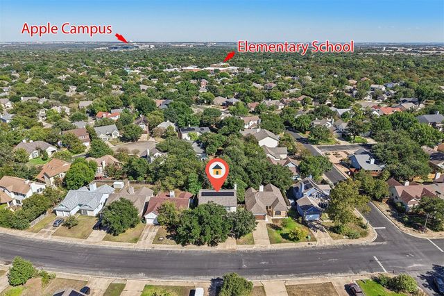 12513 Hunters Chase DR, Austin, TX 78729