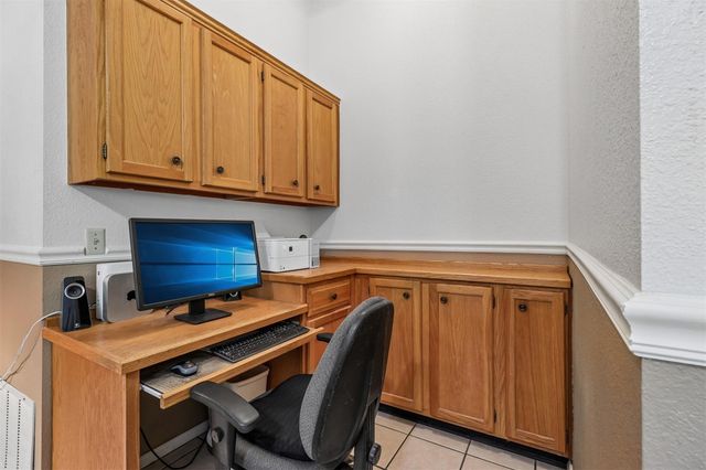12513 Hunters Chase DR, Austin, TX 78729