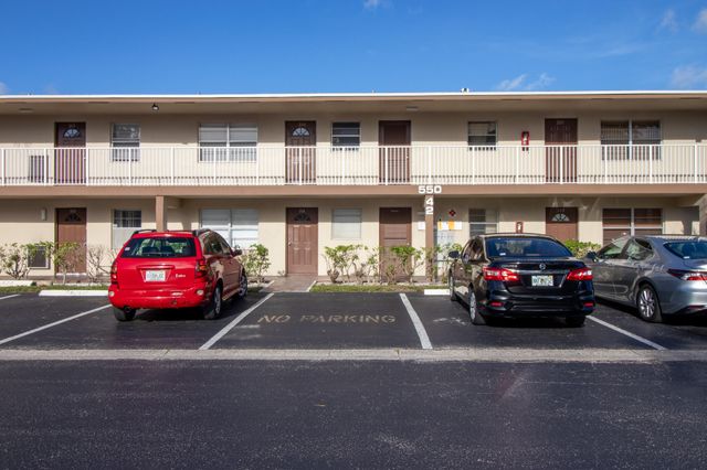 550 NW 77th Avenue 204, Margate, FL 33063