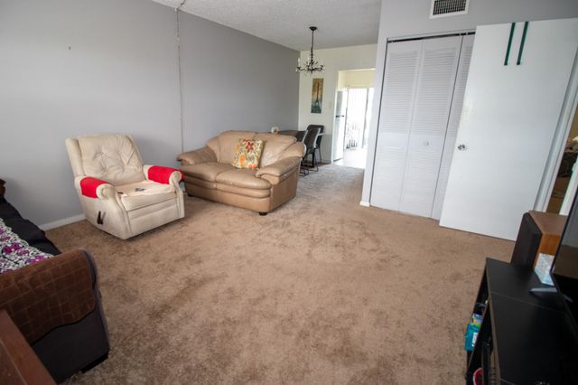 550 NW 77th Avenue 204, Margate, FL 33063