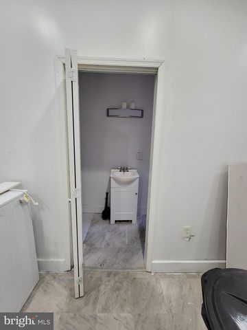 2239 W SOMERSET ST, Philadelphia, PA 19132