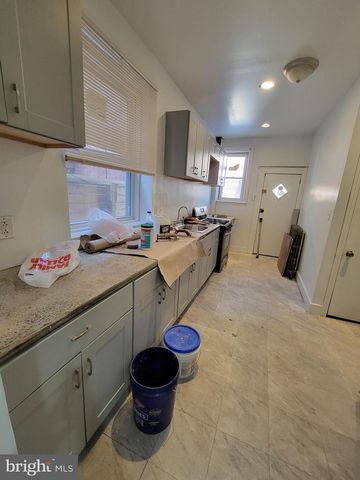 2239 W SOMERSET ST, Philadelphia, PA 19132