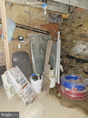 2239 W SOMERSET ST, Philadelphia, PA 19132