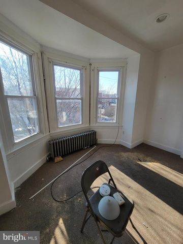 2239 W SOMERSET ST, Philadelphia, PA 19132