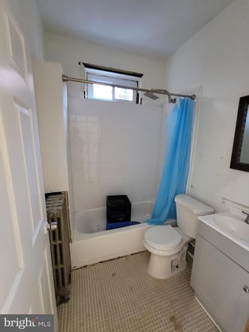 2239 W SOMERSET ST, Philadelphia, PA 19132