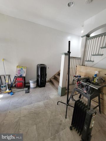 2239 W SOMERSET ST, Philadelphia, PA 19132