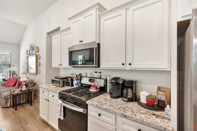 715 Oak Hill Lane, Belton, SC 29627