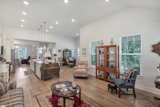 715 Oak Hill Lane, Belton, SC 29627