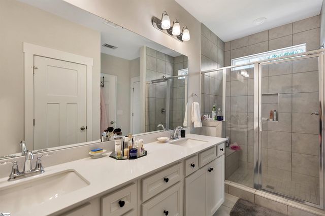 715 Oak Hill Lane, Belton, SC 29627