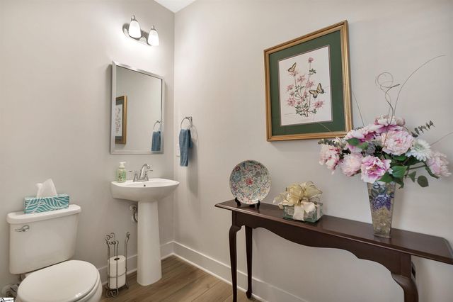 715 Oak Hill Lane, Belton, SC 29627