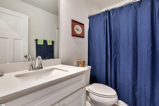 715 Oak Hill Lane, Belton, SC 29627