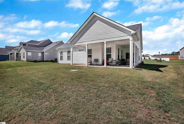 715 Oak Hill Lane, Belton, SC 29627