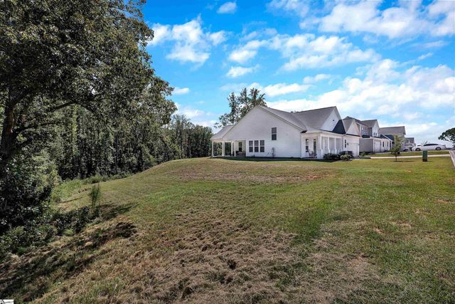 715 Oak Hill Lane, Belton, SC 29627