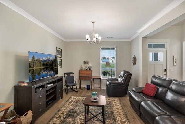 715 Oak Hill Lane, Belton, SC 29627