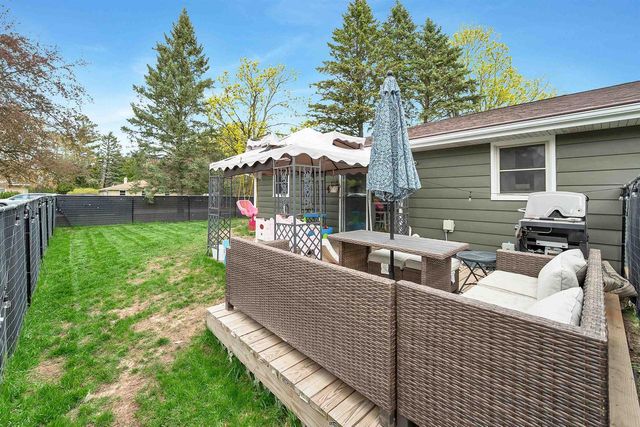 939 ALTA STREET, Green Bay, WI 54313