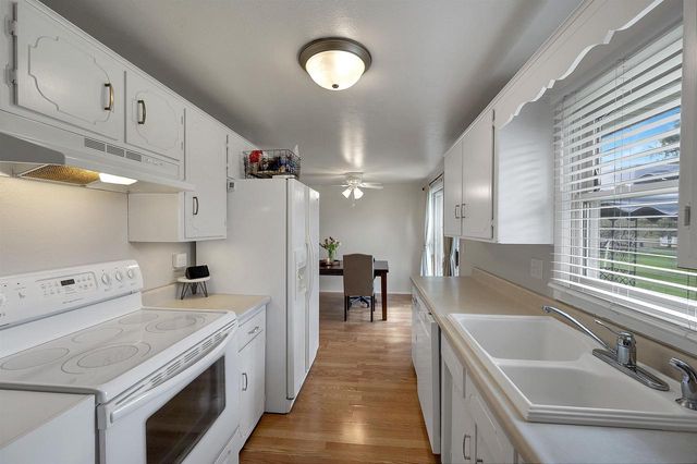 939 ALTA STREET, Green Bay, WI 54313
