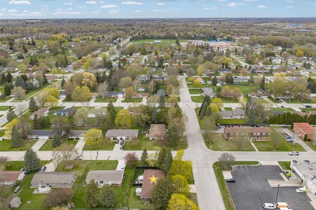 939 ALTA STREET, Green Bay, WI 54313