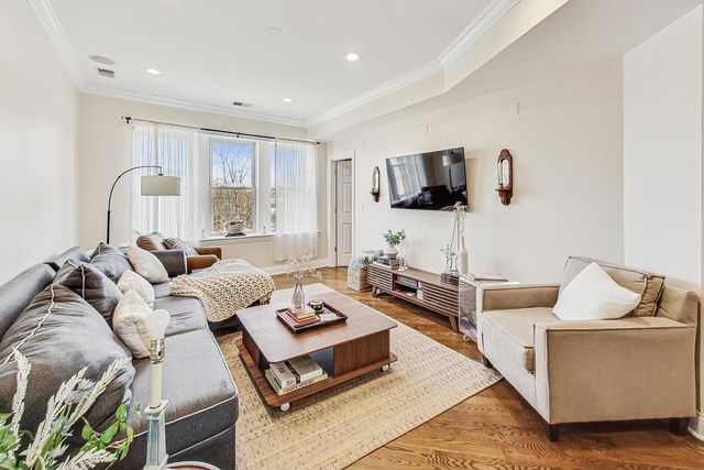 6150 N RAVENSWOOD Avenue 3, Chicago, IL 60660