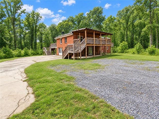 140 Joe Bray Rd, Fayetteville, GA 30214