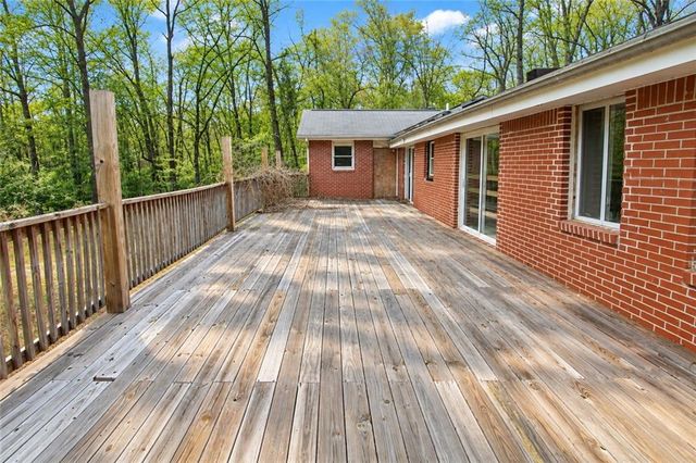 140 Joe Bray Rd, Fayetteville, GA 30214