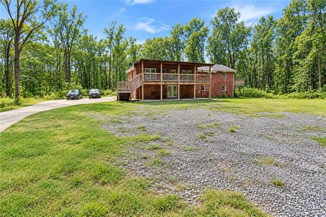 140 Joe Bray Rd, Fayetteville, GA 30214