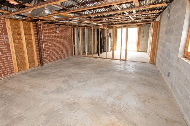 140 Joe Bray Rd, Fayetteville, GA 30214