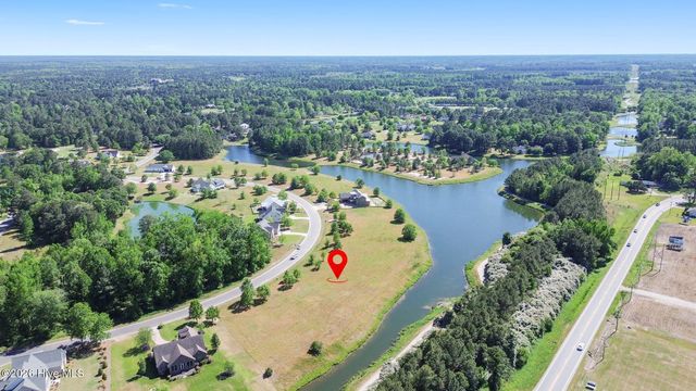 124 Sycamore Lakes Drive, Wallace, NC 28466