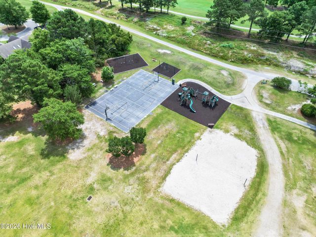 124 Sycamore Lakes Drive, Wallace, NC 28466