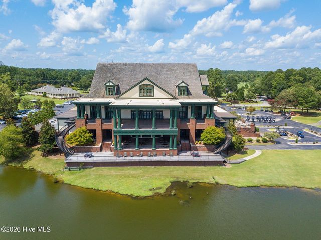 124 Sycamore Lakes Drive, Wallace, NC 28466