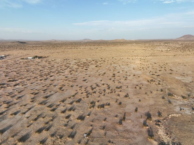 197 E 197th Ste Ave P12 Avenue, Palmdale, CA 93591