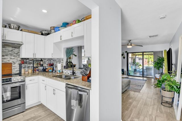 5347 Tennis Lane 5347, Delray Beach, FL 33484