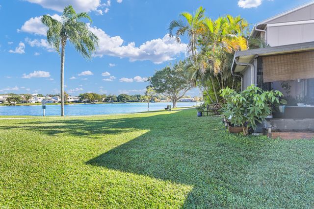 5347 Tennis Lane 5347, Delray Beach, FL 33484