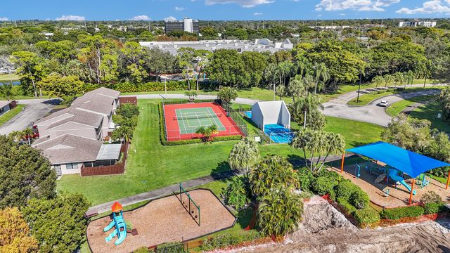 5347 Tennis Lane 5347, Delray Beach, FL 33484