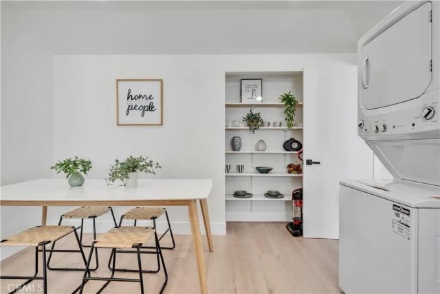 920 W Balboa, Newport Beach, CA 92661