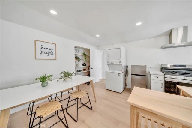 920 W Balboa, Newport Beach, CA 92661
