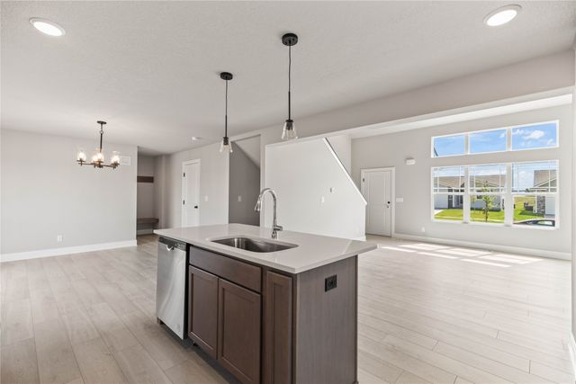 209 S Valley View Drive, Norwalk, IA 50211