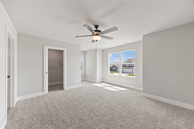 209 S Valley View Drive, Norwalk, IA 50211