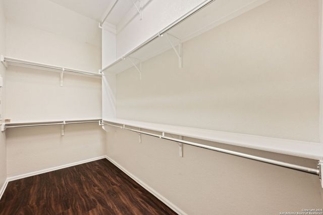 4435 James Bowie, San Antonio, TX 78253