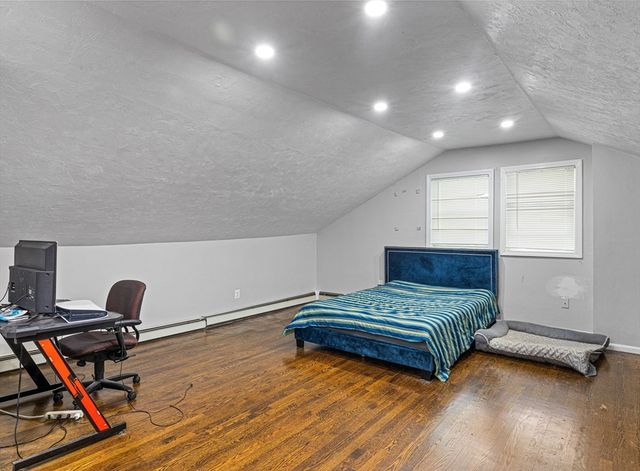 38 Grove St, Randolph, MA 02368