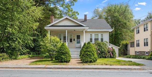 38 Grove St, Randolph, MA 02368