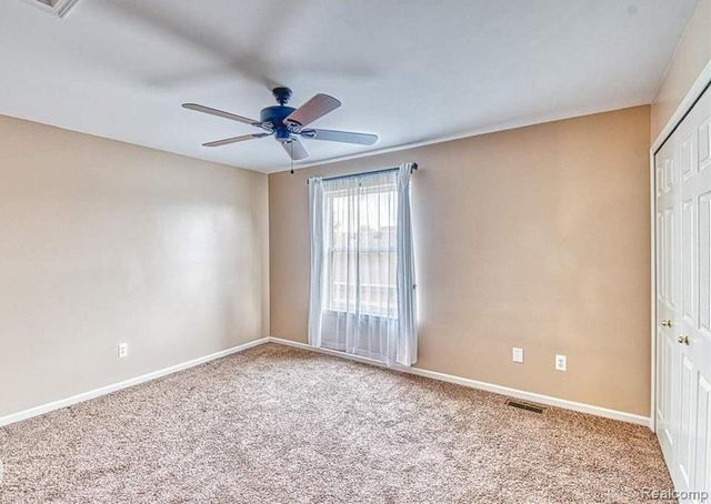 49865 CRANBERRY CREEK Drive, Macomb Township, MI 48042