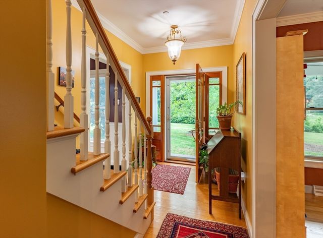 47 Hadley Street, South Hadley, MA 01075