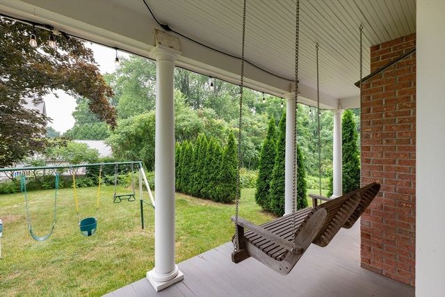47 Hadley Street, South Hadley, MA 01075