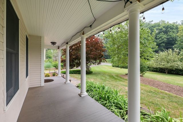 47 Hadley Street, South Hadley, MA 01075