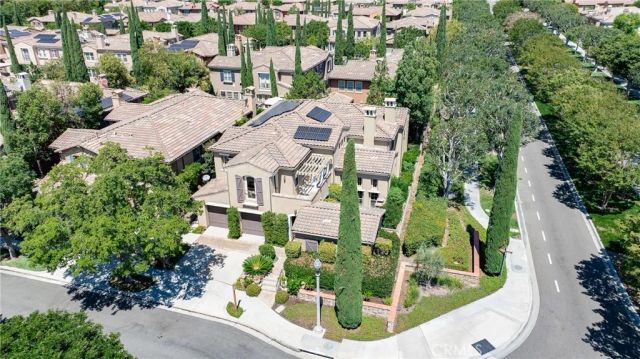 37 Triple Leaf, Irvine, CA 92620