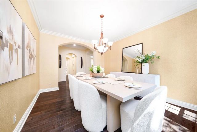 37 Triple Leaf, Irvine, CA 92620