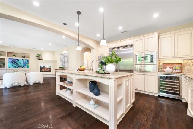 37 Triple Leaf, Irvine, CA 92620