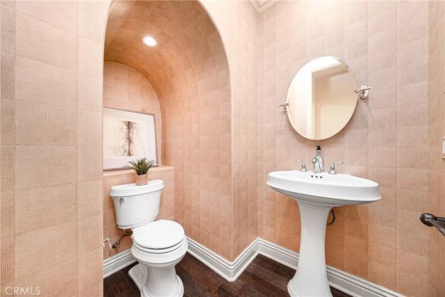 37 Triple Leaf, Irvine, CA 92620