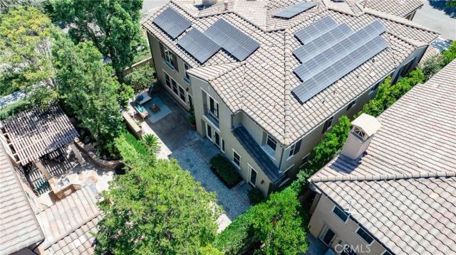 37 Triple Leaf, Irvine, CA 92620